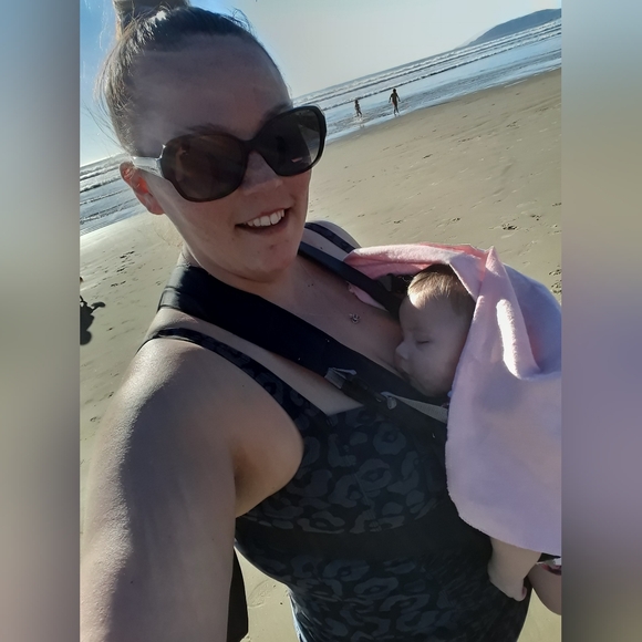 Girlmomma_5 LIVE SHOW LISTING - Picture 6 of 9